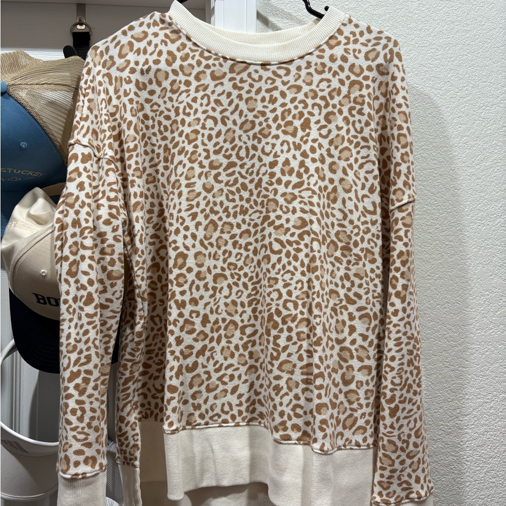 Time and Tru Cream and Brown Leopard Print Sweatshirt